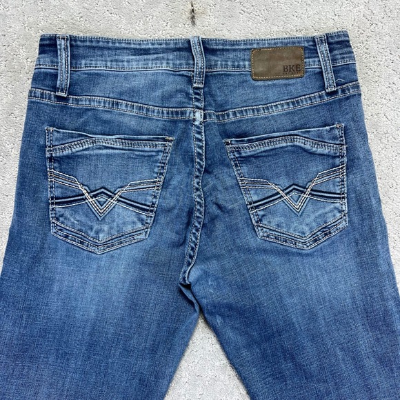 BKE Jake Straight Jeans Mens 32x34 Blue Medium Wash Stretch Denim Distressed - Picture 11 of 16